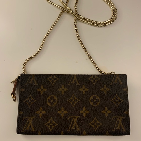 Handbags - Authentic Louis Vuitton monogram pouch crossbody